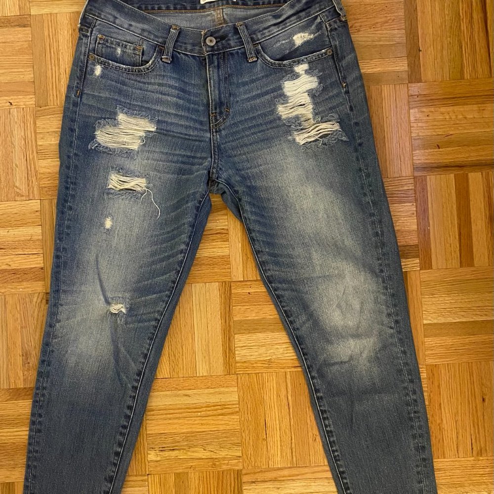 Abercrombie Low Rise Boyfriend Jeans | Size 4